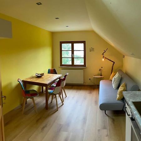 Neu Renoviertes 2Zi Appartment Im Dg フェルトキルヒ エクステリア 写真