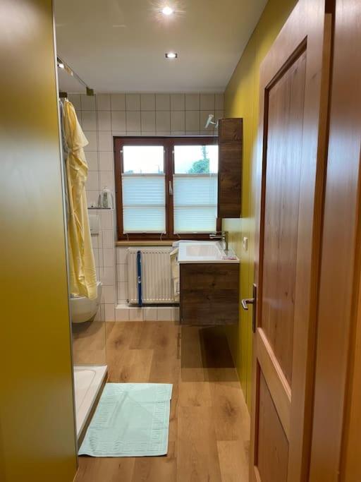 Neu Renoviertes 2Zi Appartment Im Dg フェルトキルヒ エクステリア 写真
